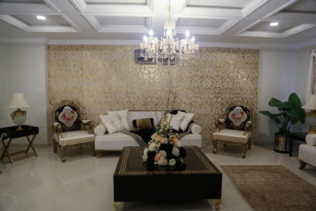 Grace Boutique Hotel イスラマバード エクステリア 写真