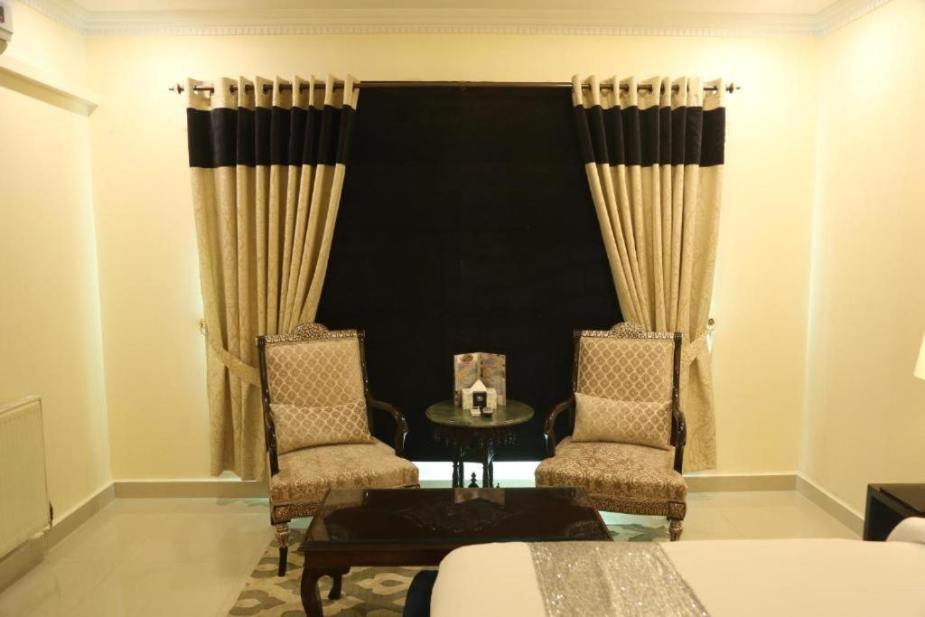 Grace Boutique Hotel イスラマバード エクステリア 写真