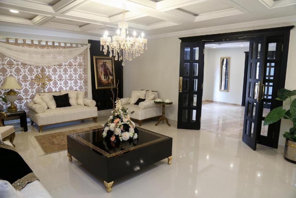 Grace Boutique Hotel イスラマバード エクステリア 写真