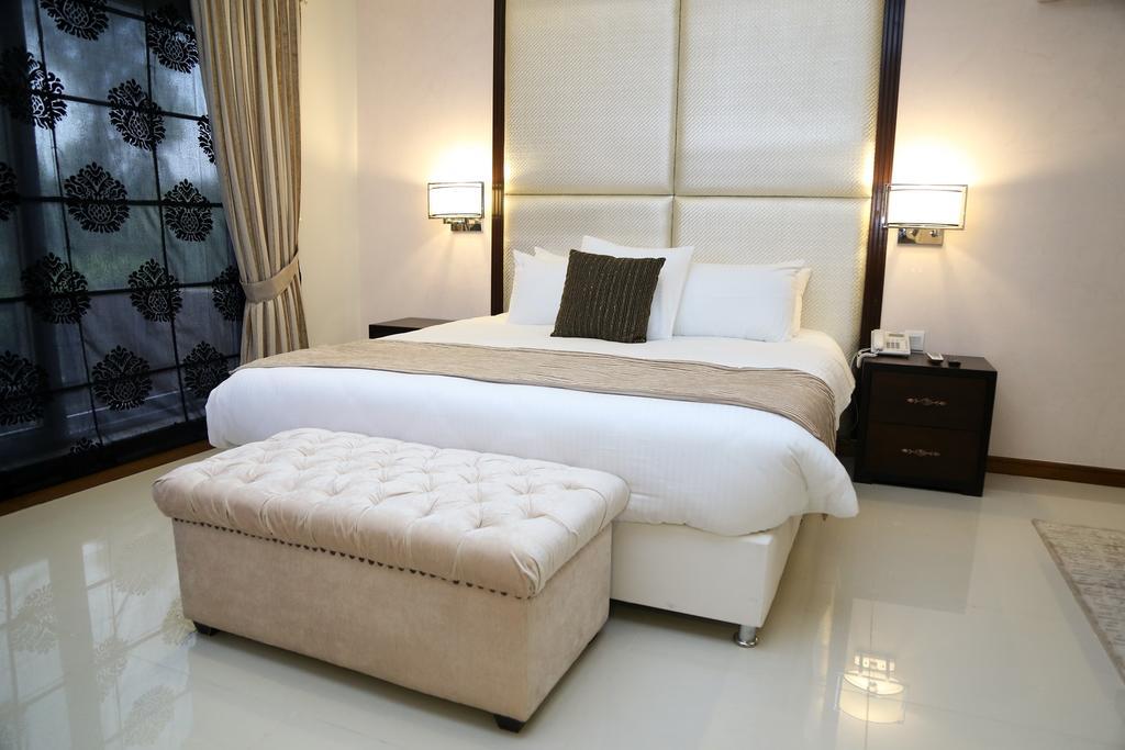 Grace Boutique Hotel イスラマバード エクステリア 写真